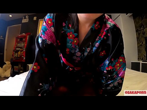 ❤️ Ung cosplay pige elsker sex til orgasme med en sprøjte i en hestepige og et blowjob. Asiatisk pige med behåret fisse og smukke bryster i traditionel japansk kostume i amatørvideo, der viser onani med fucklegetøj. Sakura 3 OSAKAPORN. ❤️❌ Super sex at da.villagesexvideos.ru ❌️❤