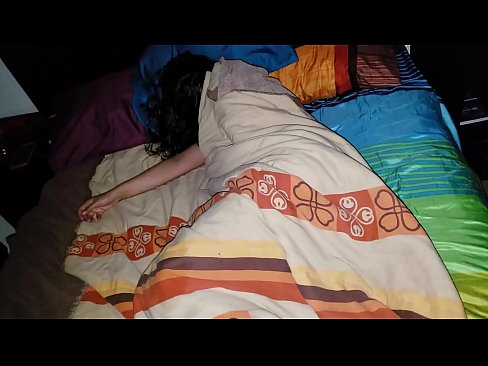 ❤️ Stedbarn skælder sin unge stedmor ud, mens hun sover. ❤️❌ Super sex at da.villagesexvideos.ru ❌️❤